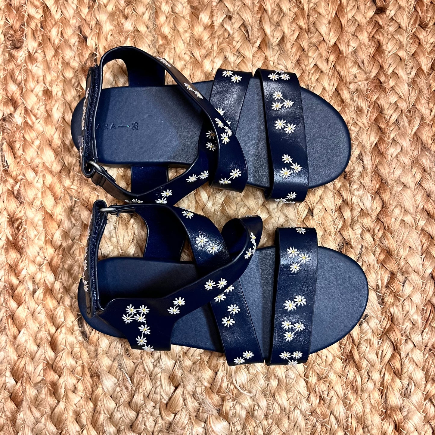Navy Daisies Sandals