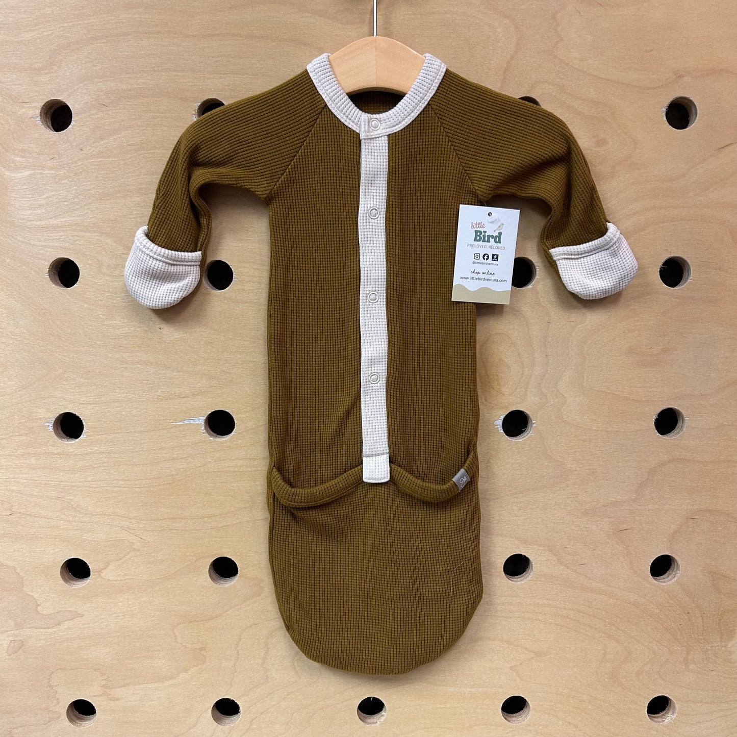 Brown/Cream Waffle Snap Gown