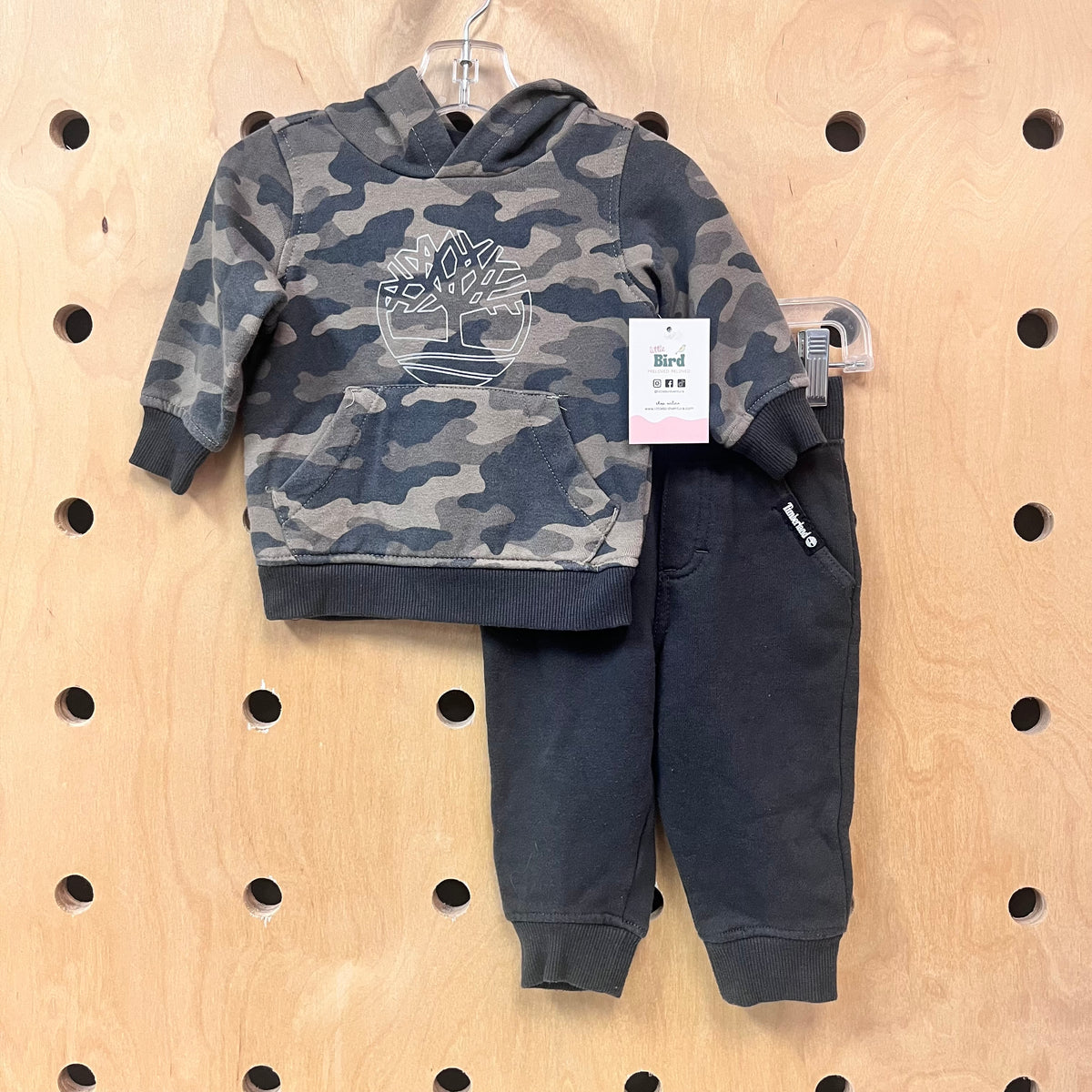 Camo Hoodie Outfit
