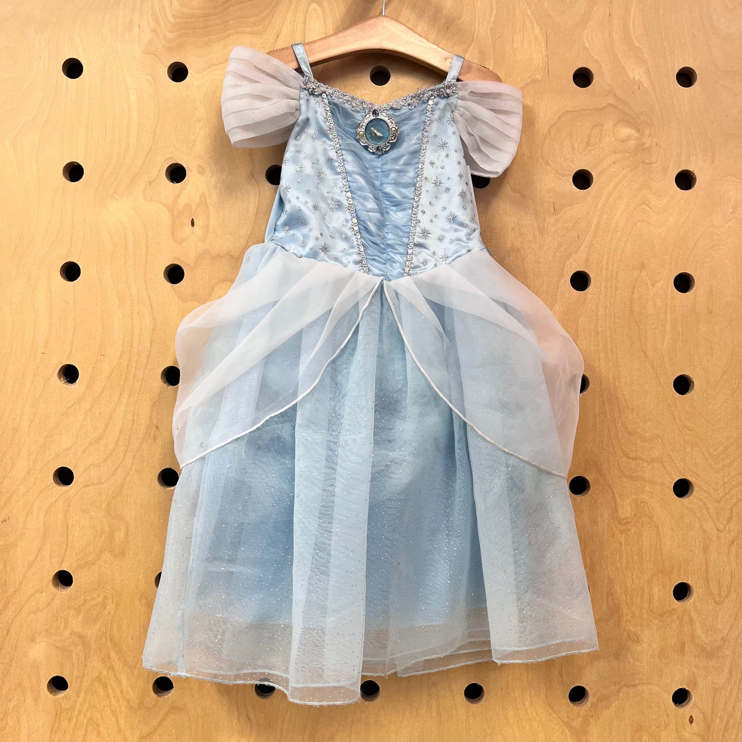 Cinderella Dress Up