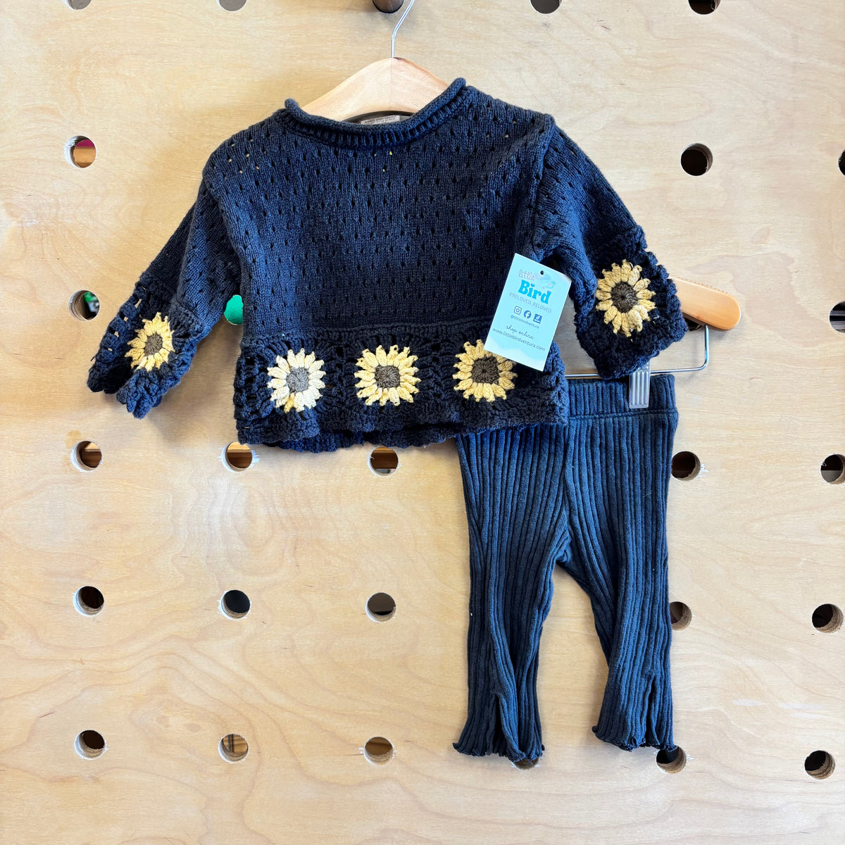 Grey Sunflower Knit Outfit