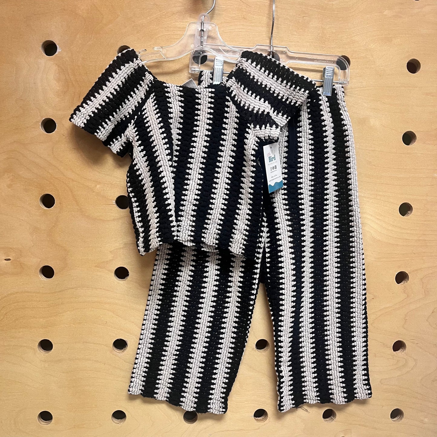 Black/White Crochet Outfit
