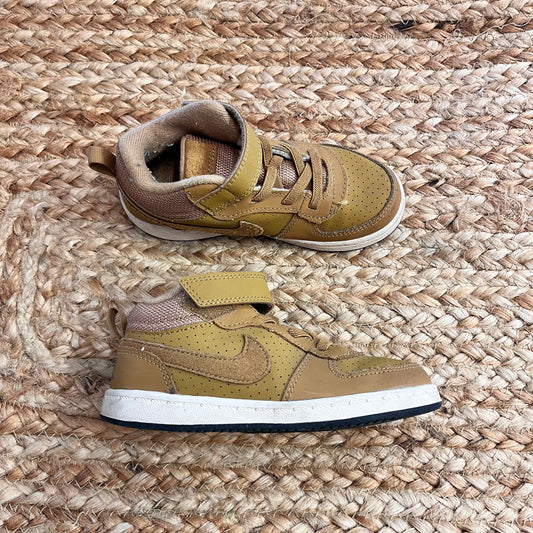 Brown Borough Mid Sneakers