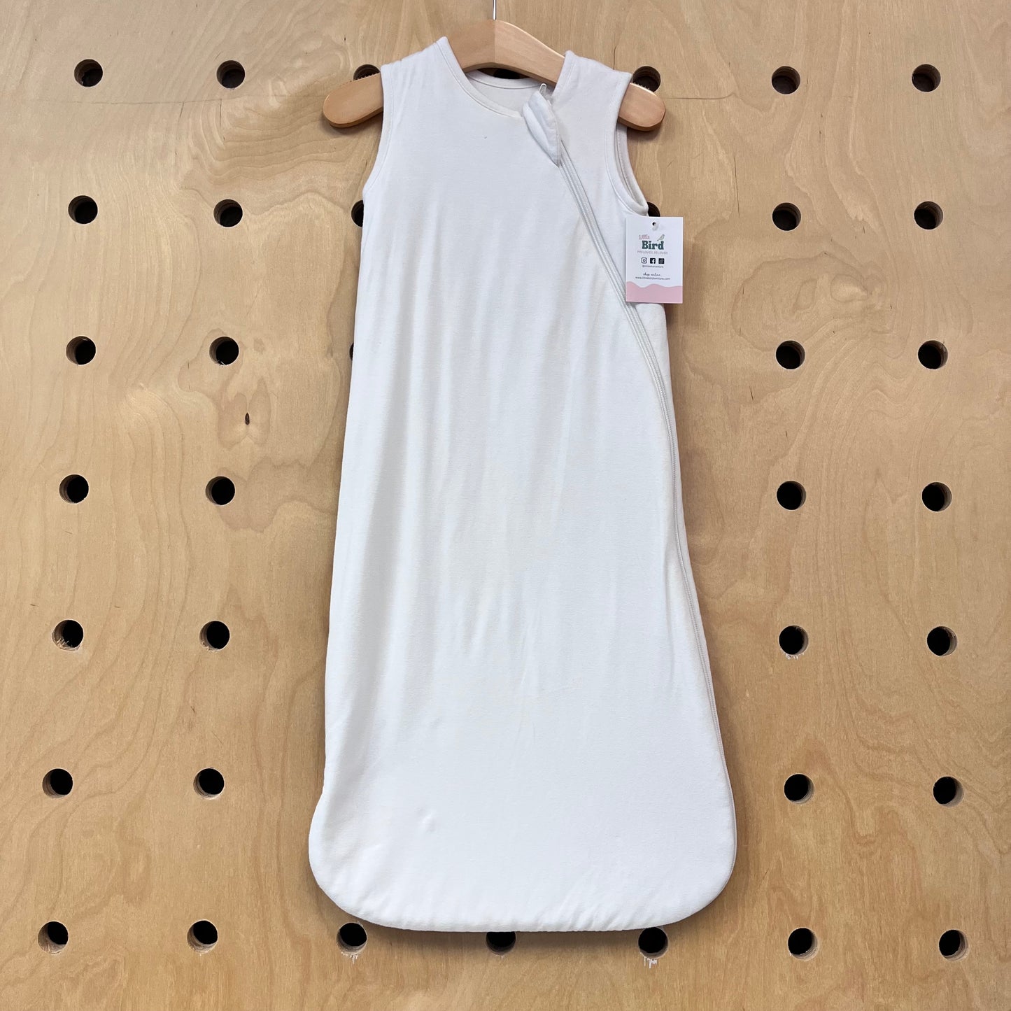 White 1.0 Tog Wearable Blanket