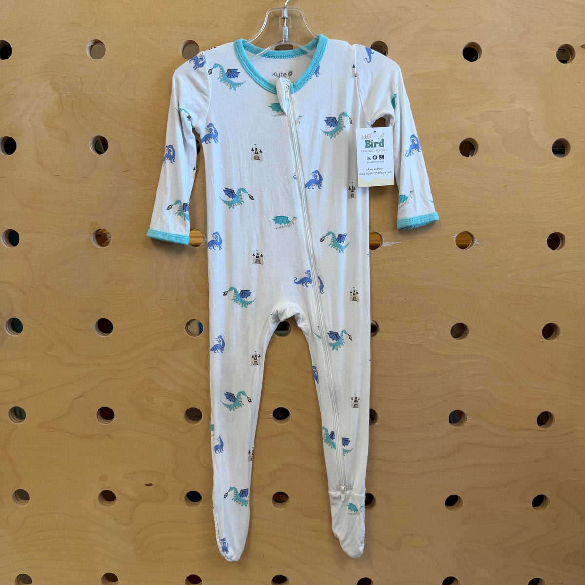 White/Blue Dragon Bamboo Footies