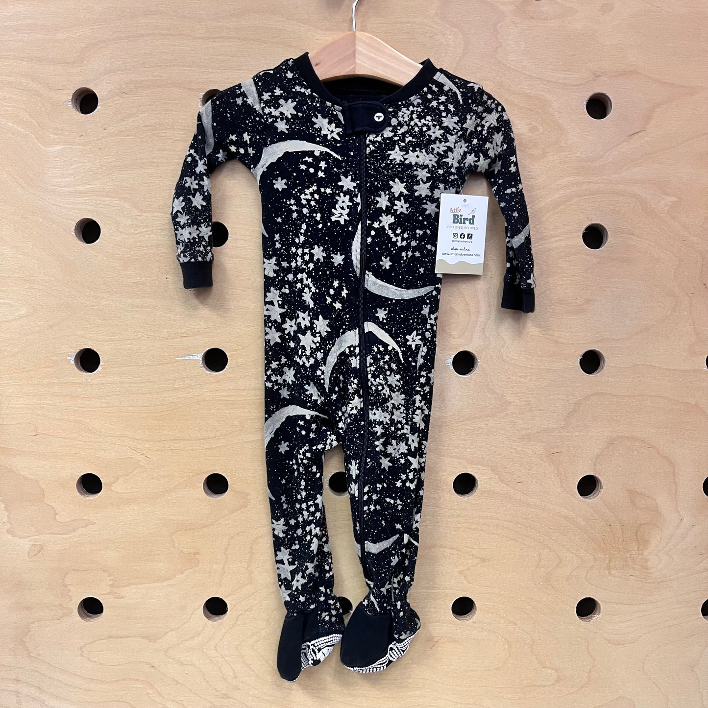 Black/Tan Celestial Footies