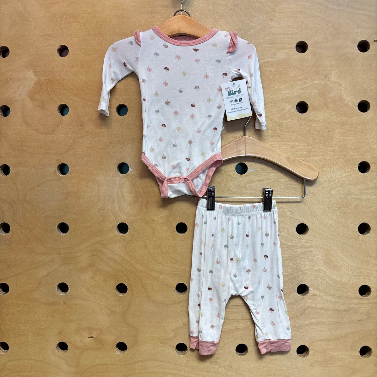 White/Pink Bamboo Mushrooms Outfit