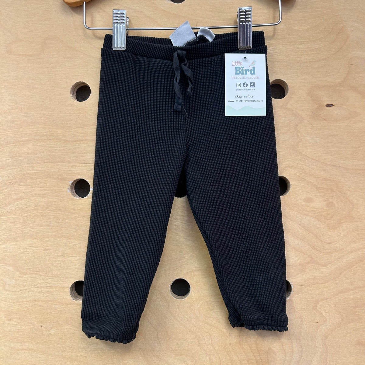 Black Waffle Leggings