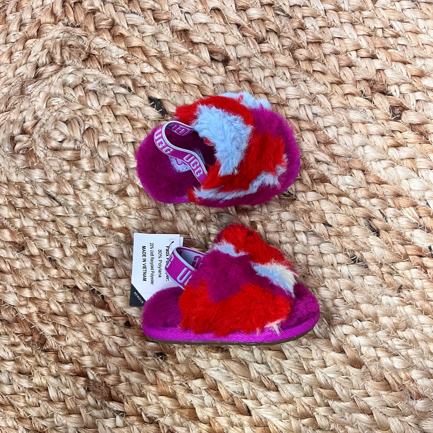 Fluff Yeah Camopop Slippers NEW!