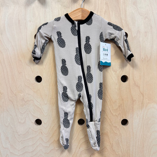 Tan/Black Pineapple Bamboo Footies