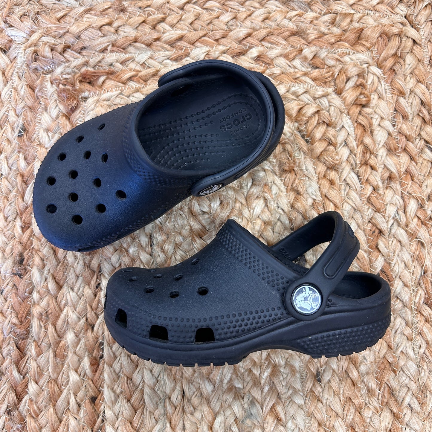 Black Classic Clogs