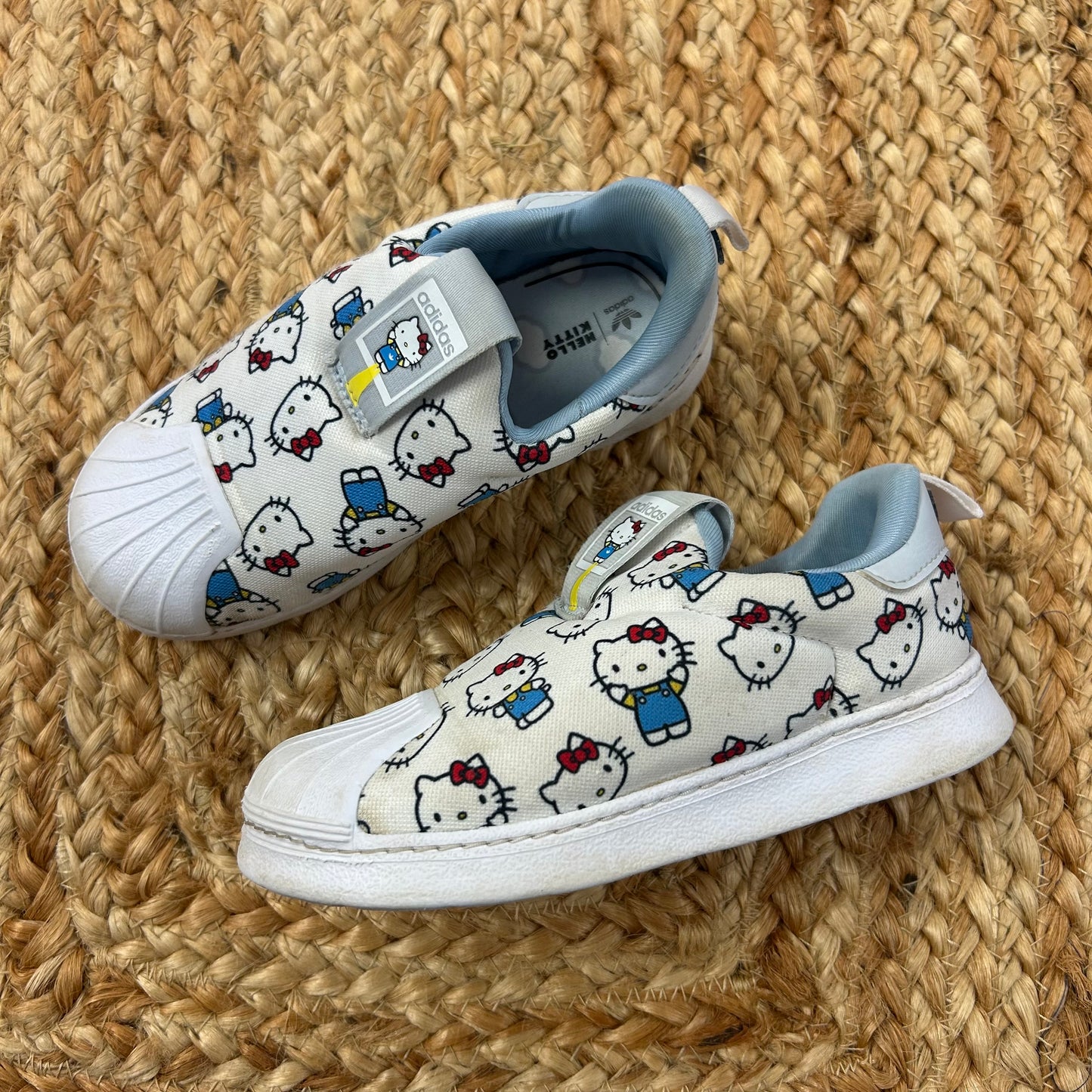 Hello Kitty Superstar 360 Sneakers