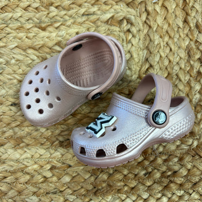 Pink Metallic 'M' Charm Clogs