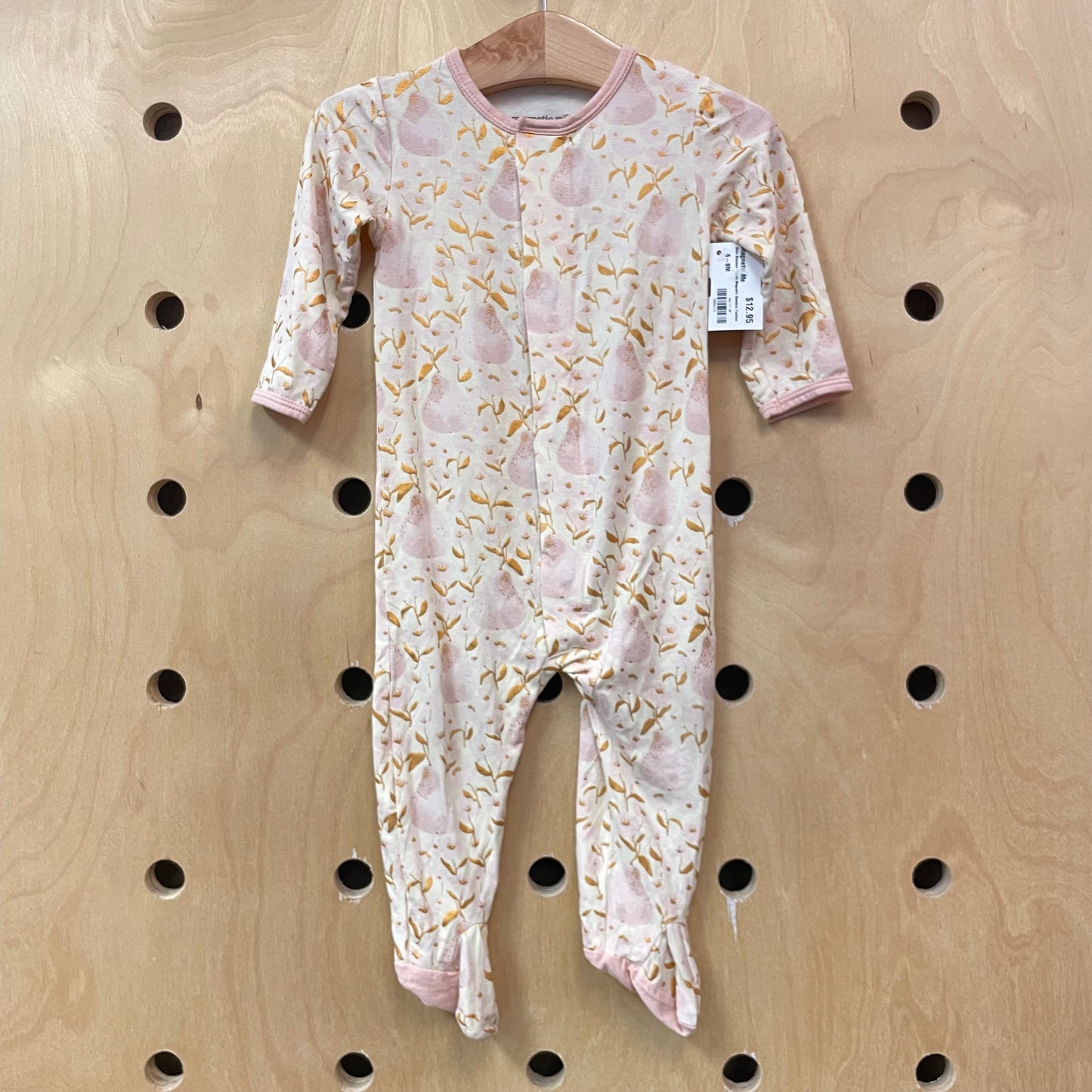 Gold Shimmer Pears Magnetic Bamboo Footies