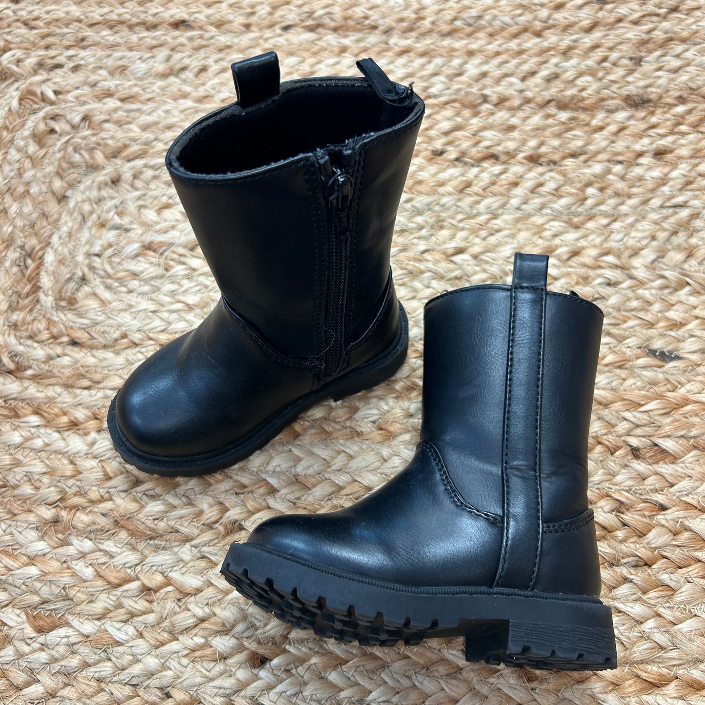 Black Zip-Up Calf Boots