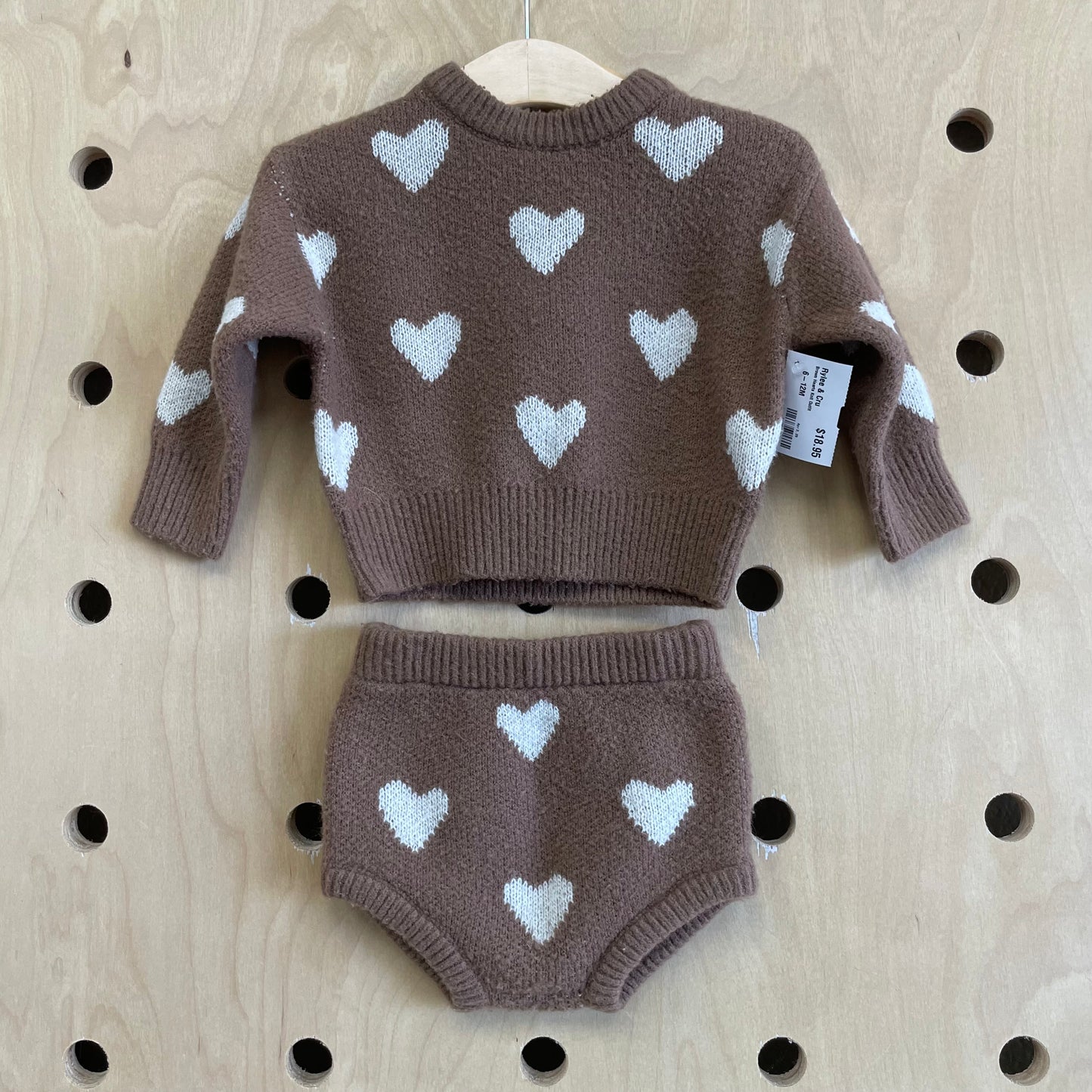Brown Hearts Knit Outfit