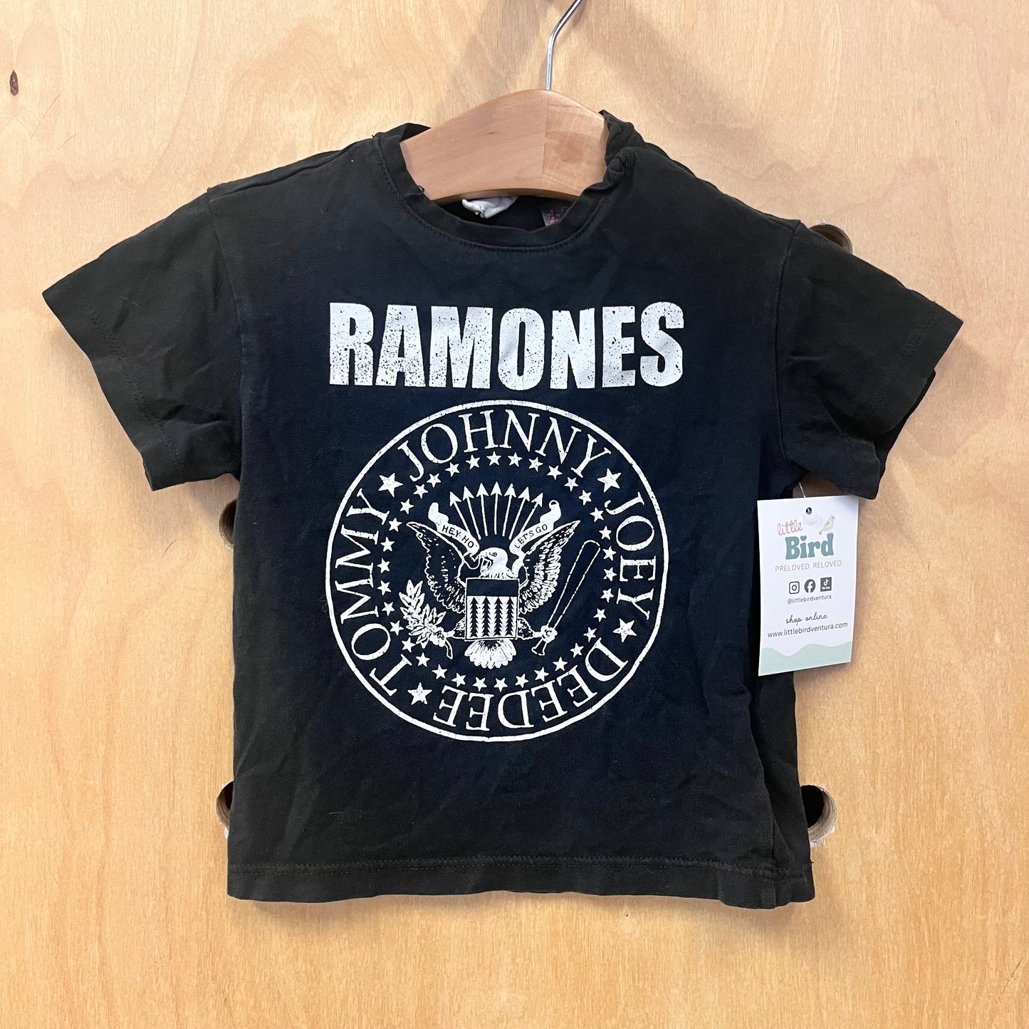 Black Ramones Band Tee
