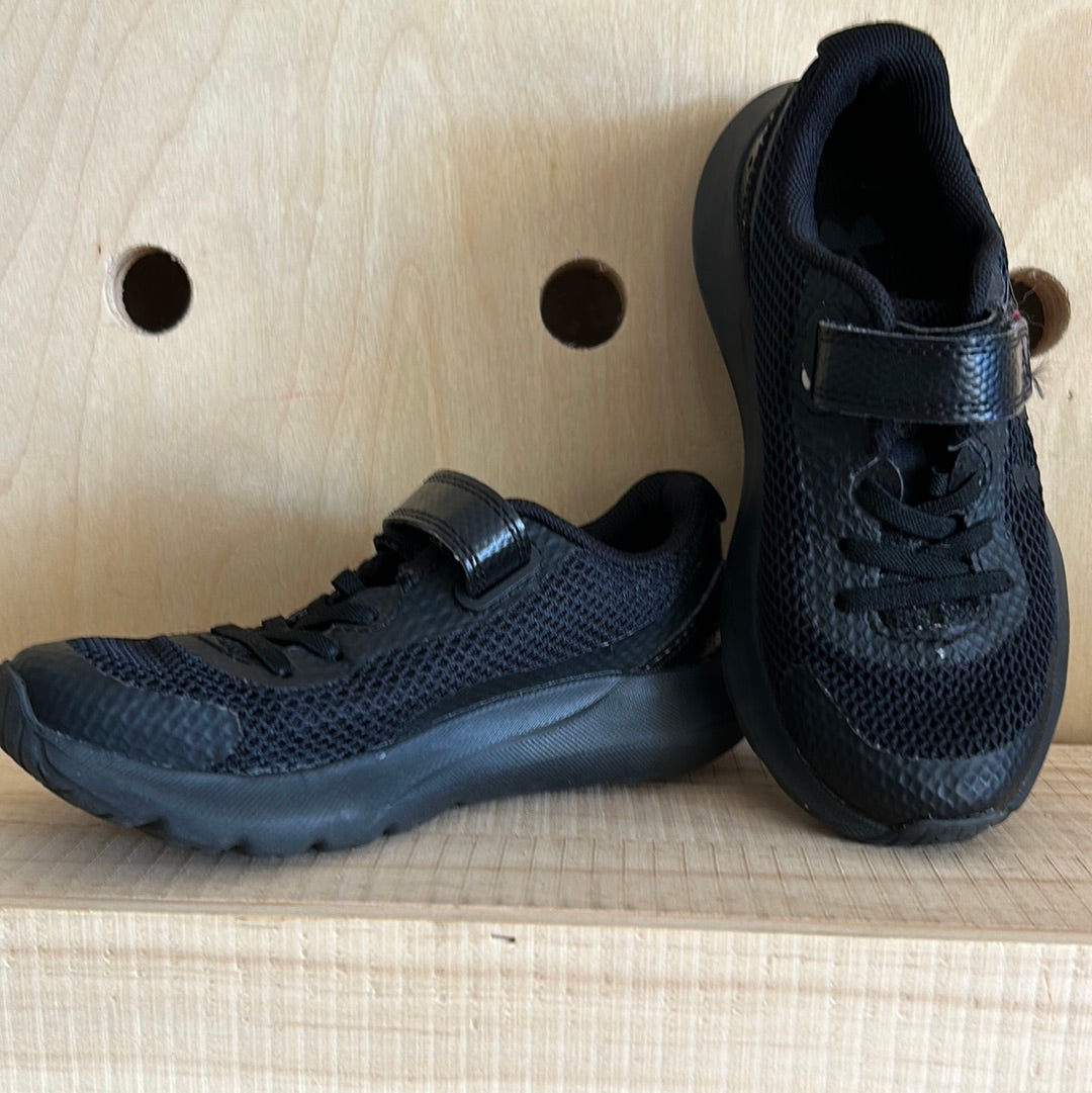 Black Mesh Sneakers