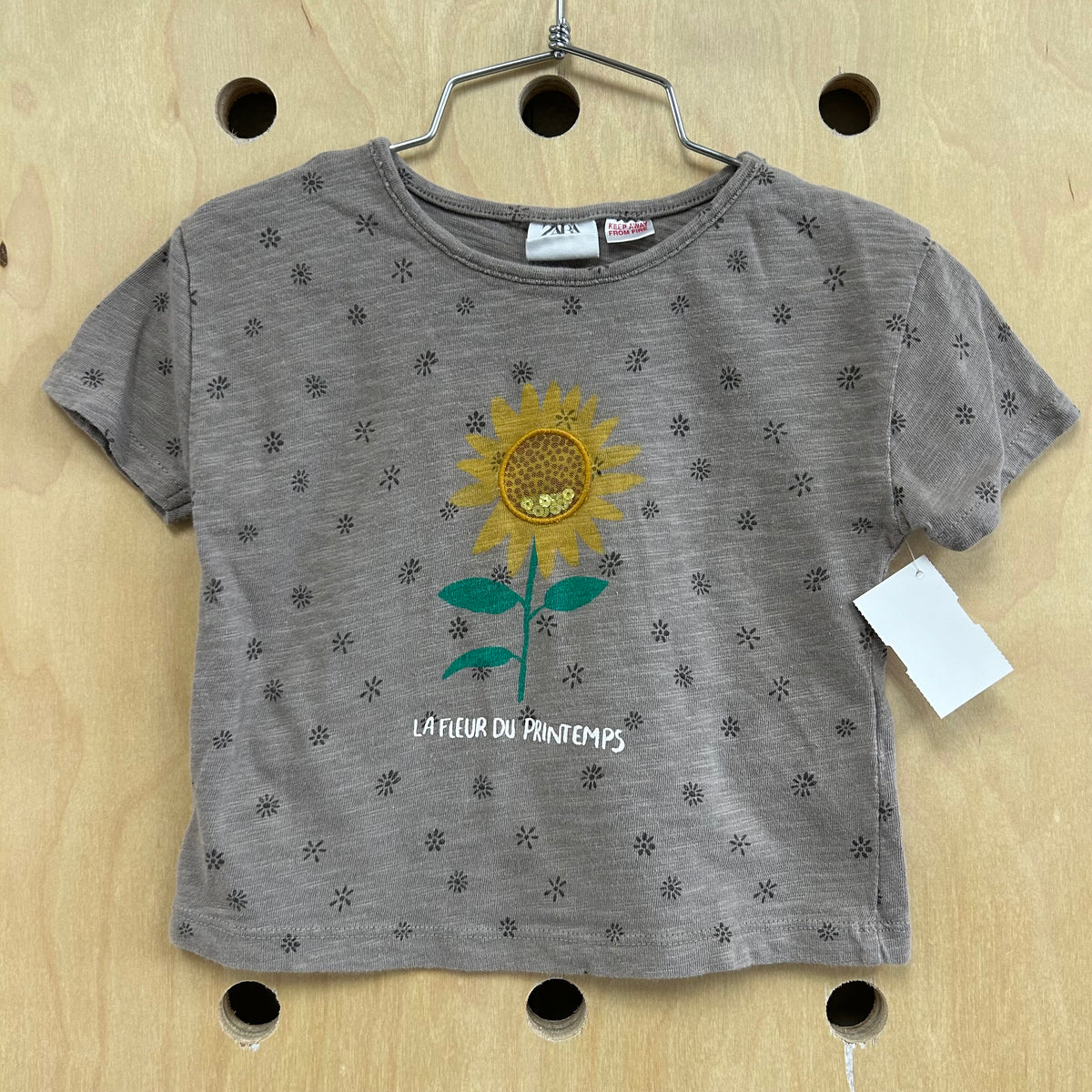 Le Fleur Grey Top