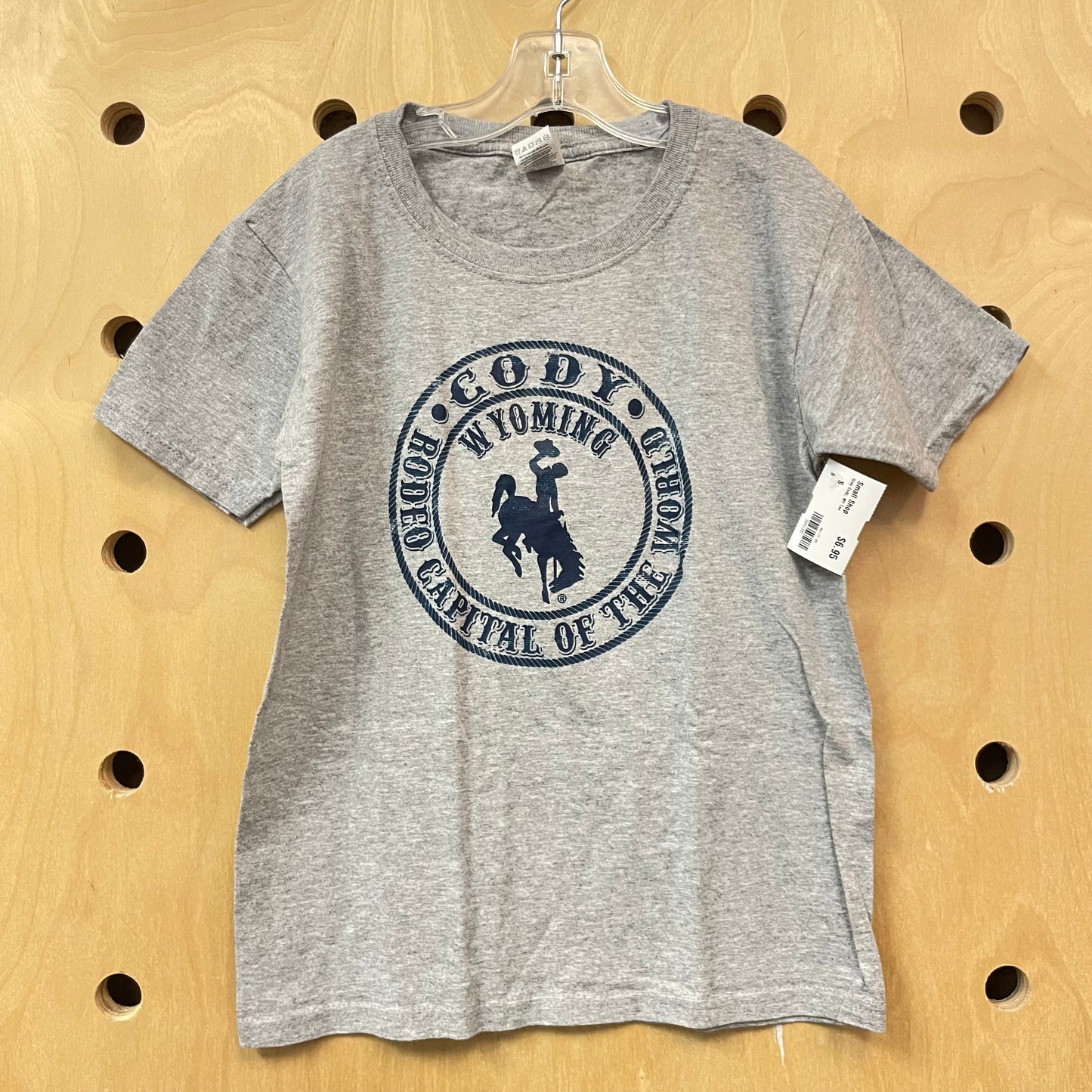 Grey Cody, WY Tee