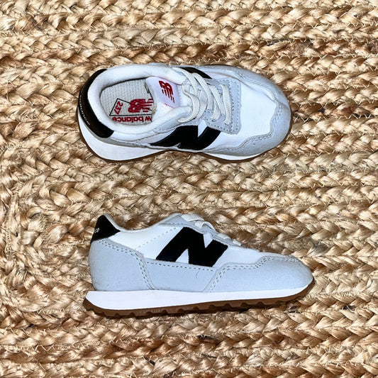 White 237 Sneakers