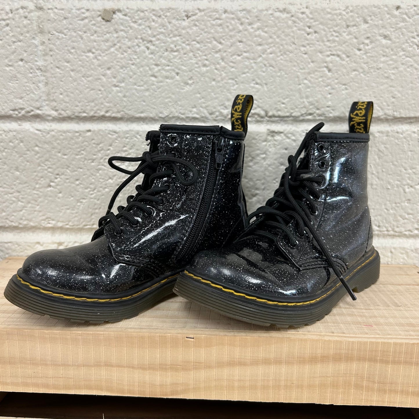 Black Glitter Docs