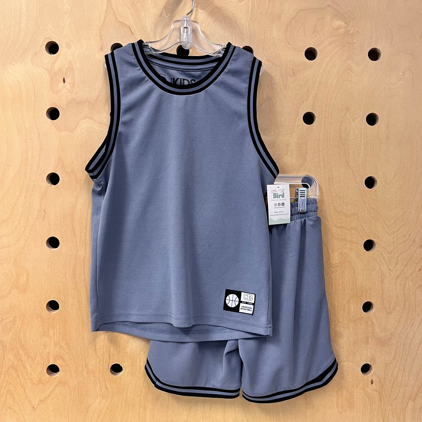 Grey + Black 33 Active Outfit