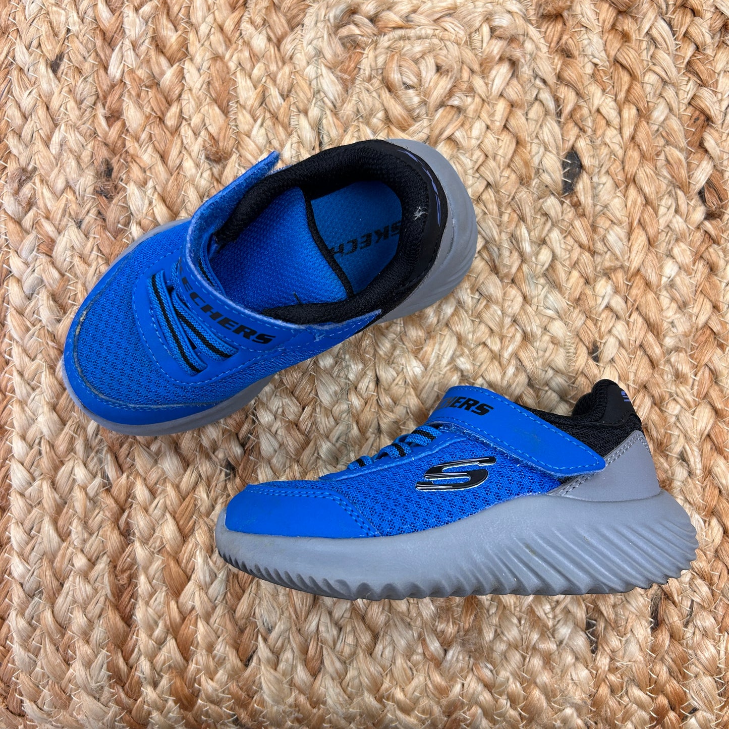 Blue Mesh Velcro Sneakers