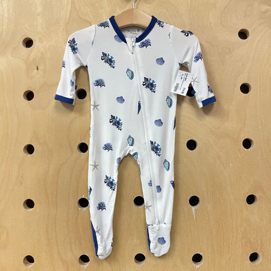 White + Blue Seashells Bamboo Footies