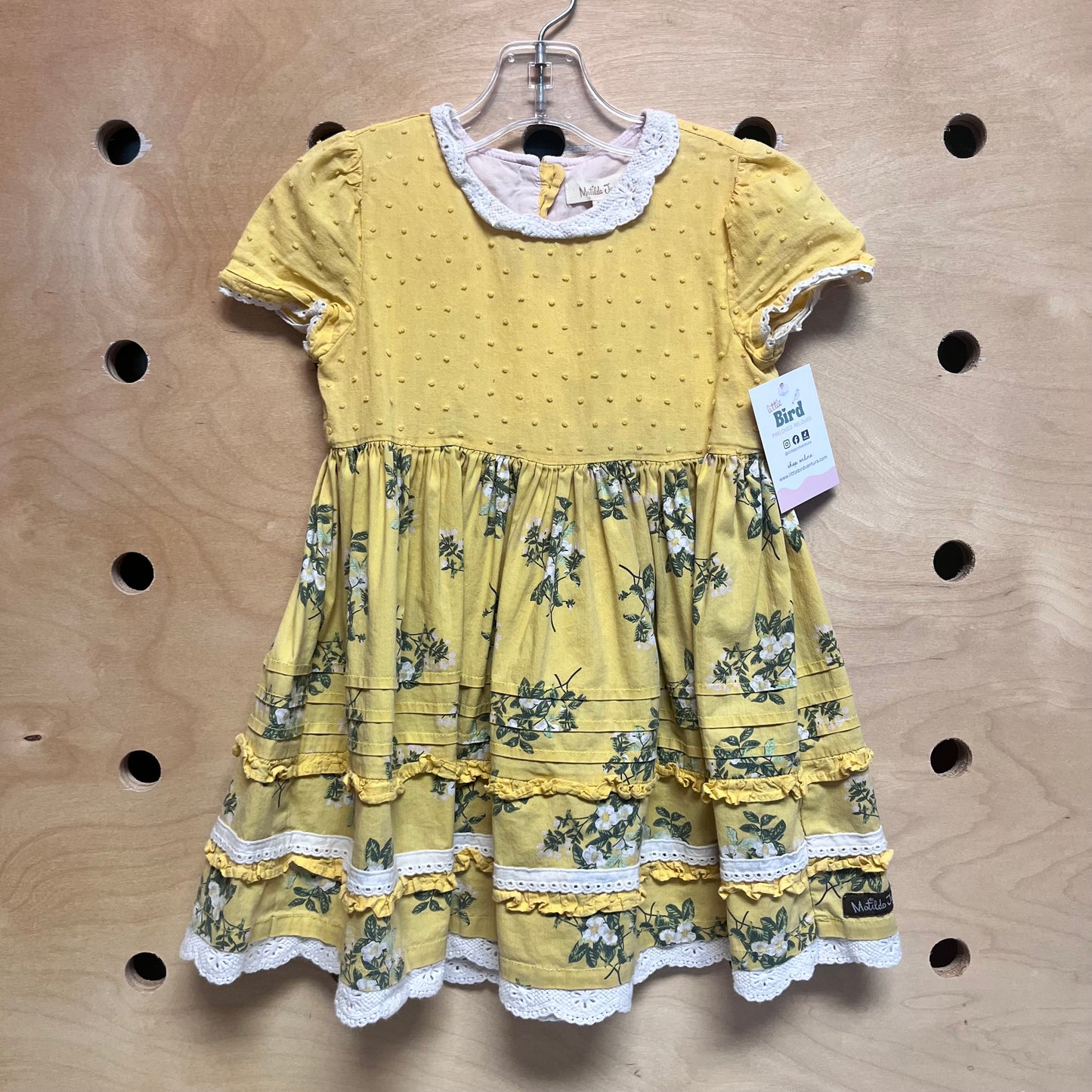 Yellow Floral Lace Collar Texture Dress