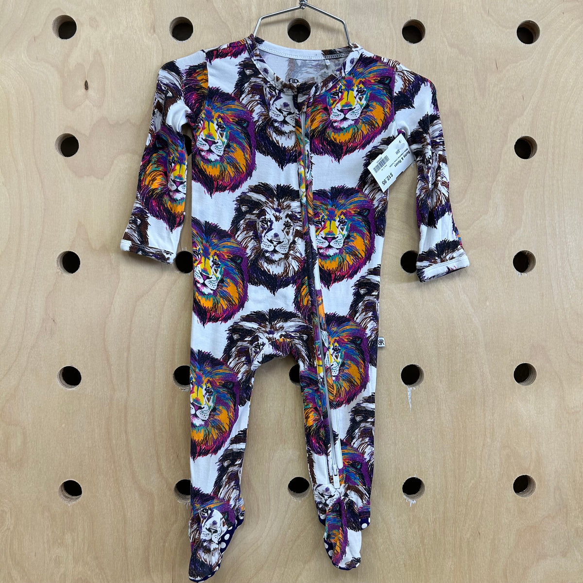 White+Rainbow Lions Footies