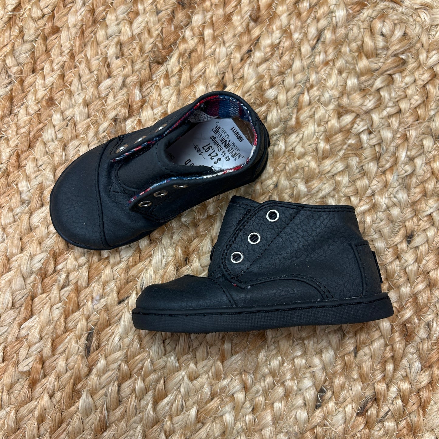 Black & Plaid Chukka Boots NEW!