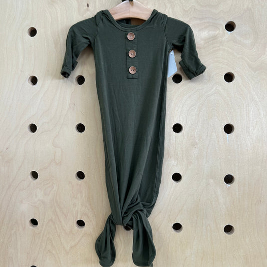 Green Knotted Gown & Hat