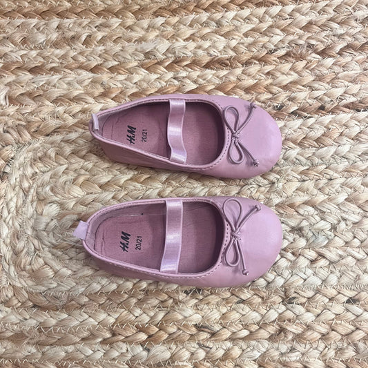Dusty Pink Bow Flats