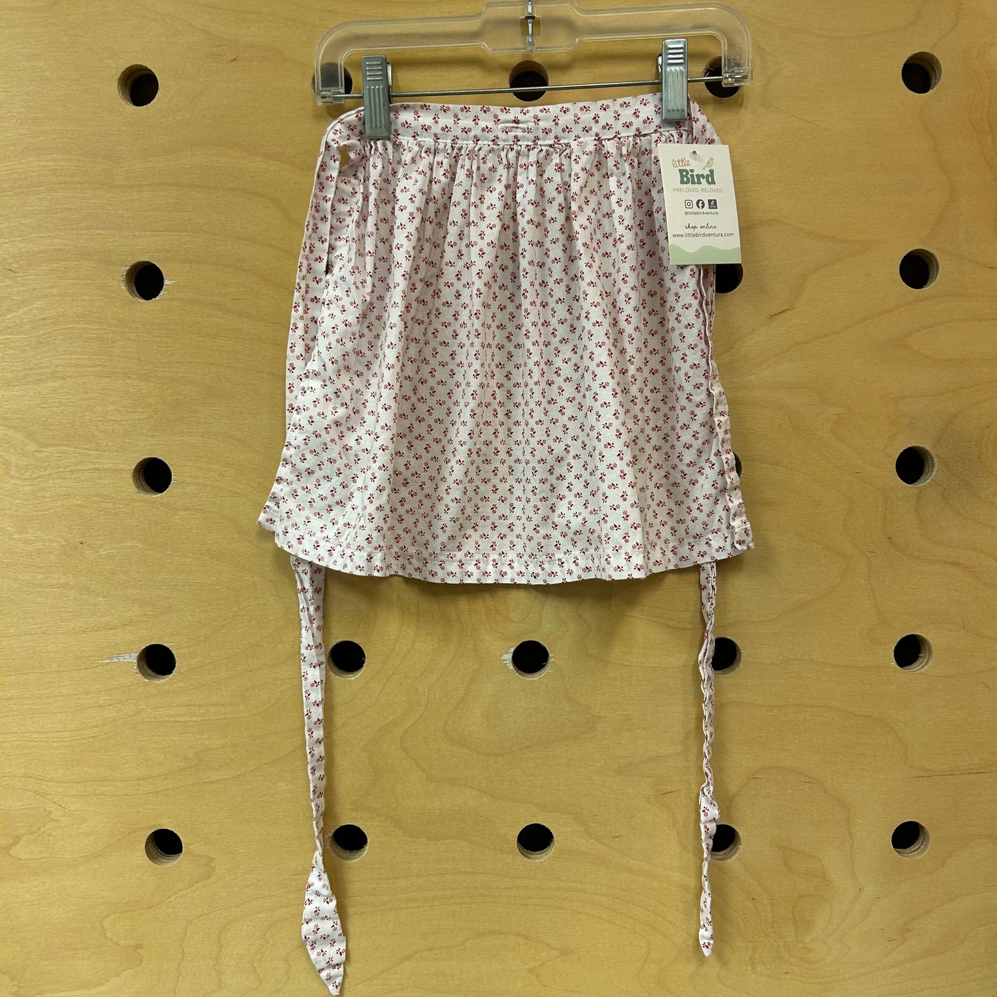 Red/White Floral Childrens Apron
