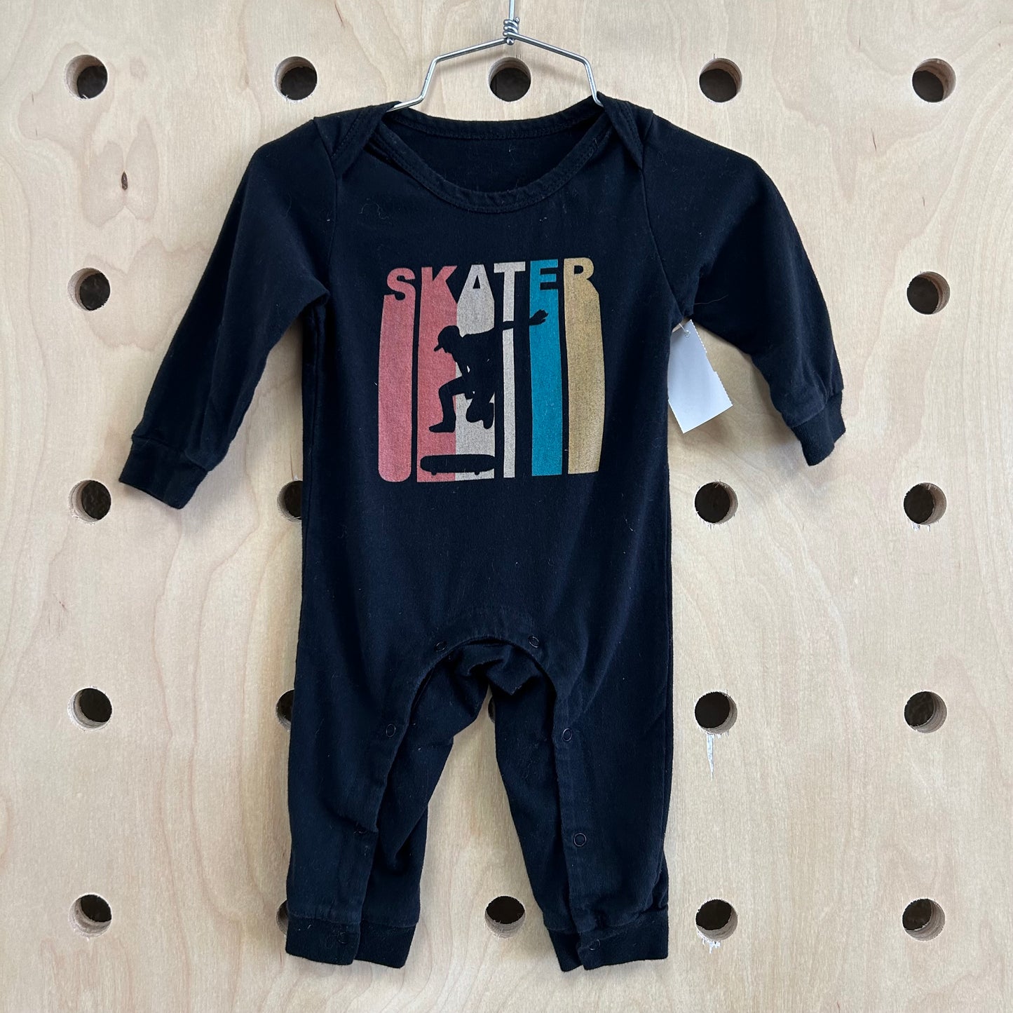 Black Skatebarder Romper