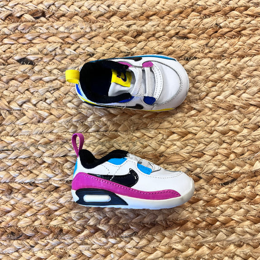 White Air Max 90 Sneakers