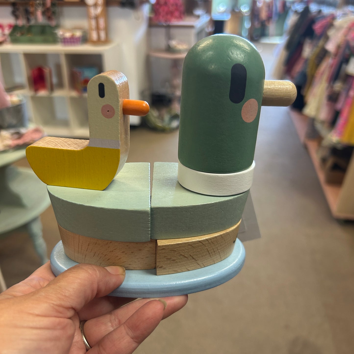 Stacking Ducks