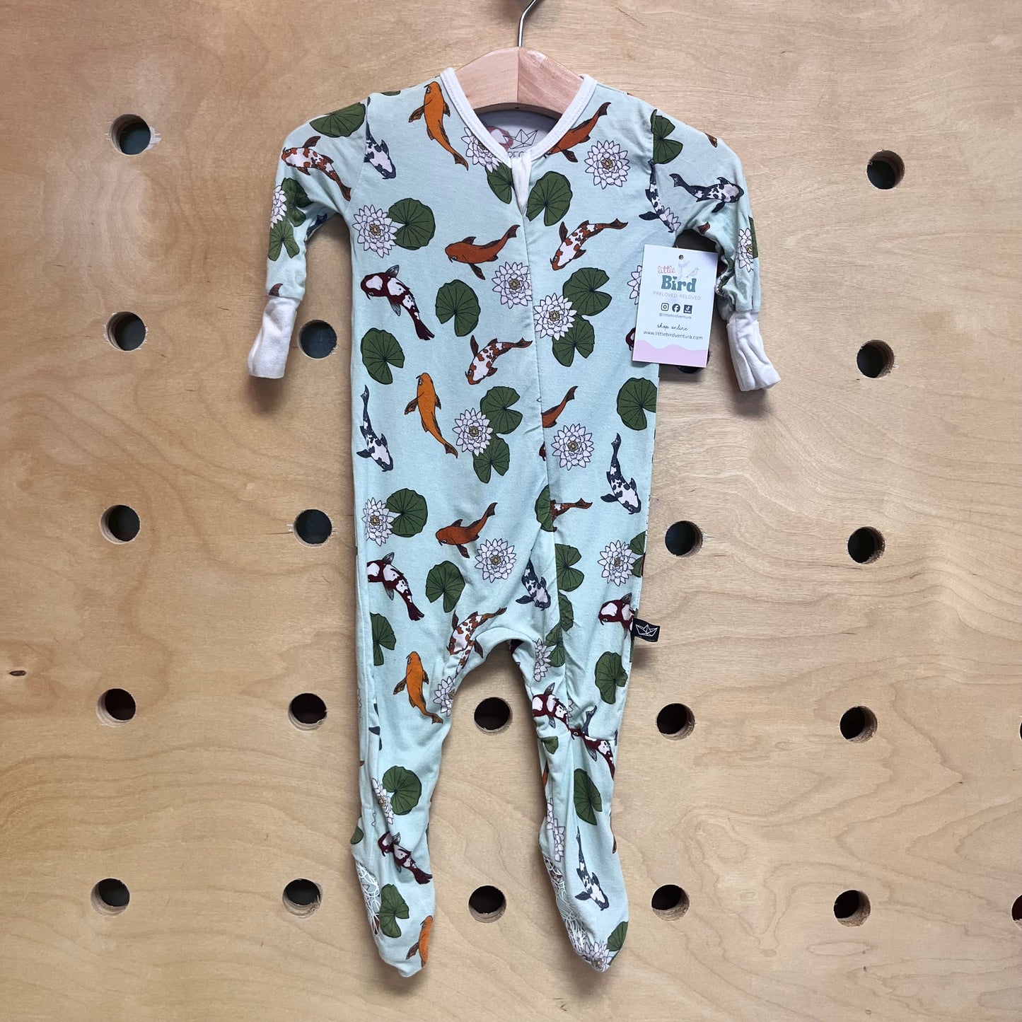 Green Koi Fish Bamboo Footies