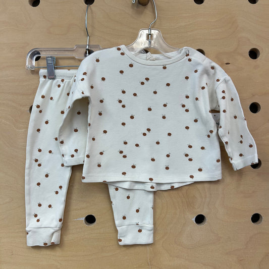 Cream Apples Organic Outfit