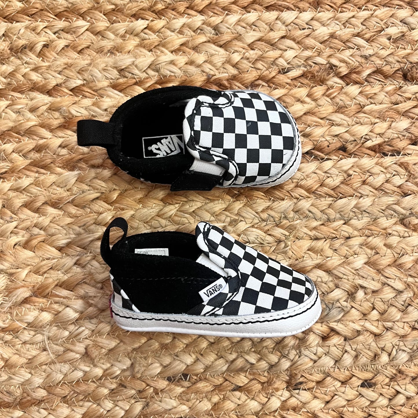 B&W Checkered Crib Walkers