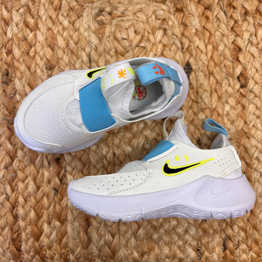 White & Blue Mesh Running Shoes