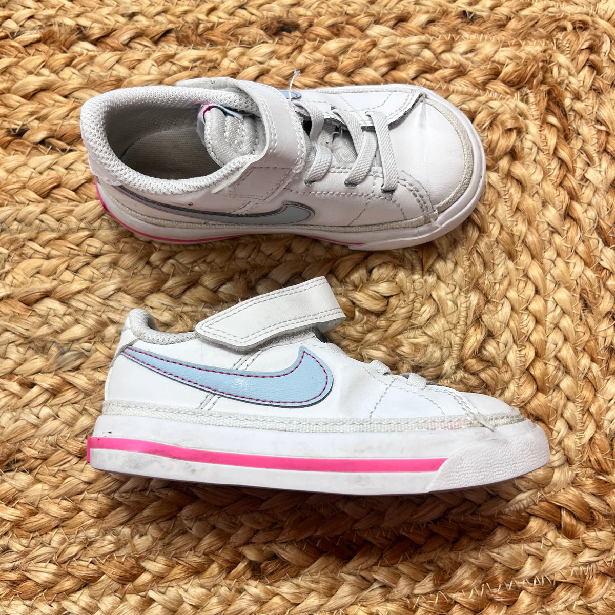 White & Pink Court Legacy Velcro Sneakers