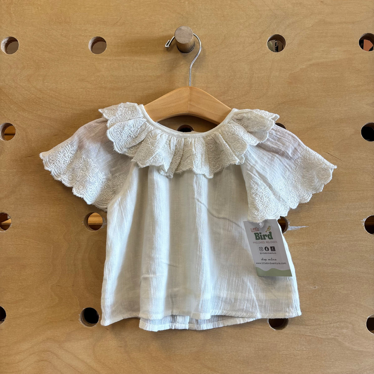 Cream Embroider Floral Shirt NEW!!