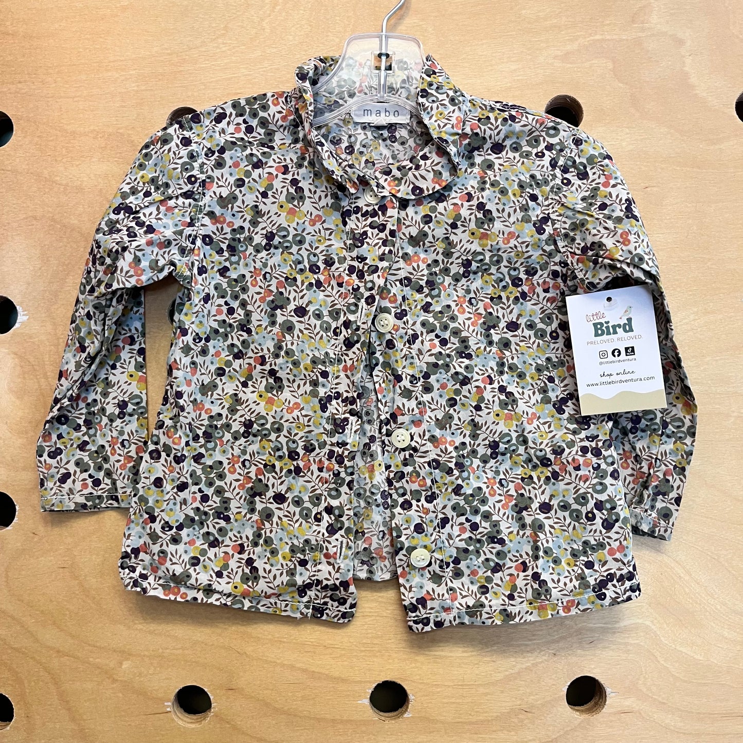 White/Green Berries Collar Button Up