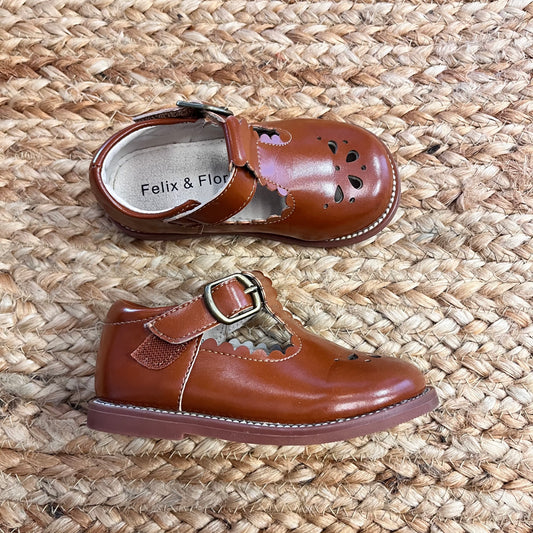 Brown Mary Janes w/ Cutout Details