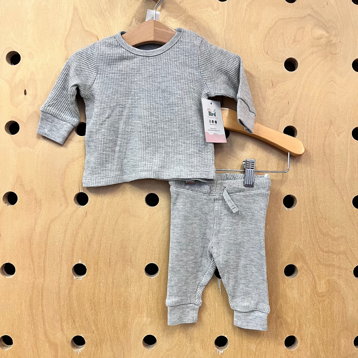 Grey Ribbed Outfit
