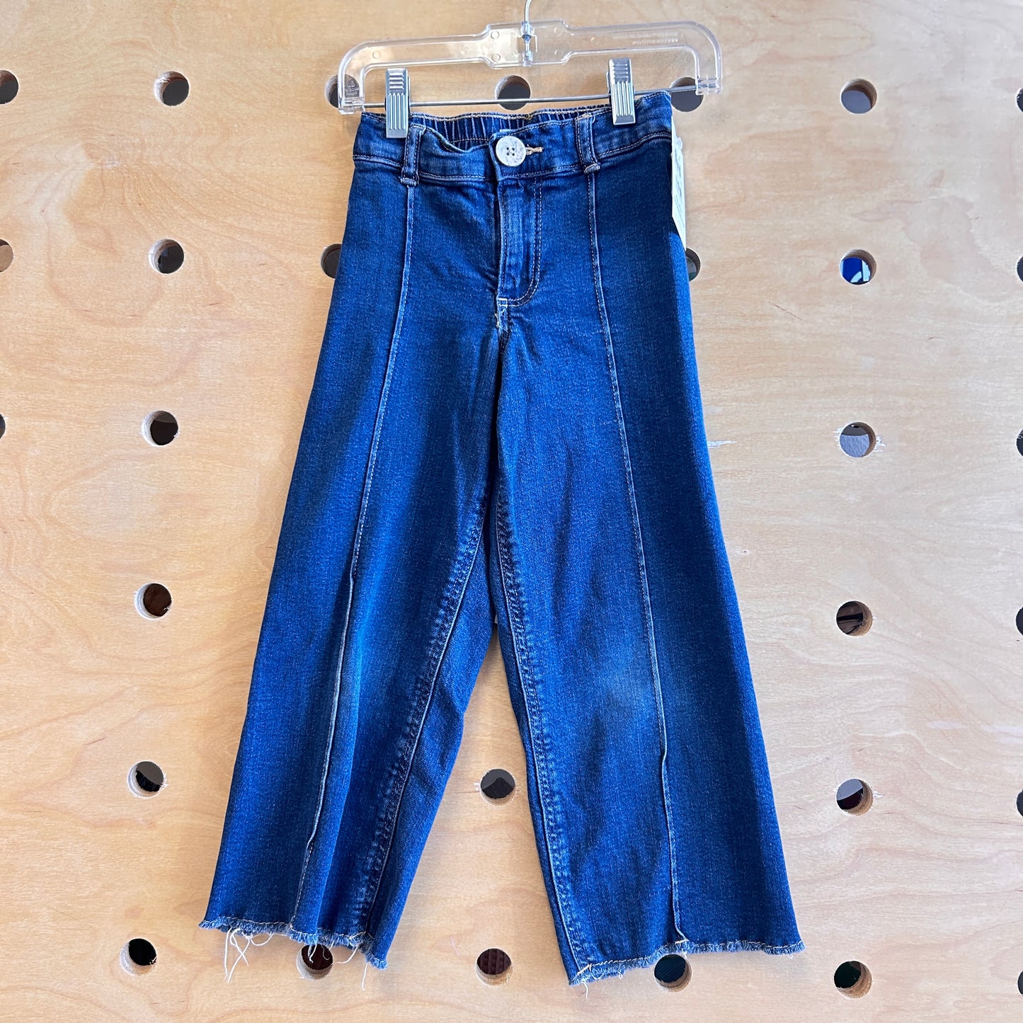 Medium Wash Wide Legged Pants