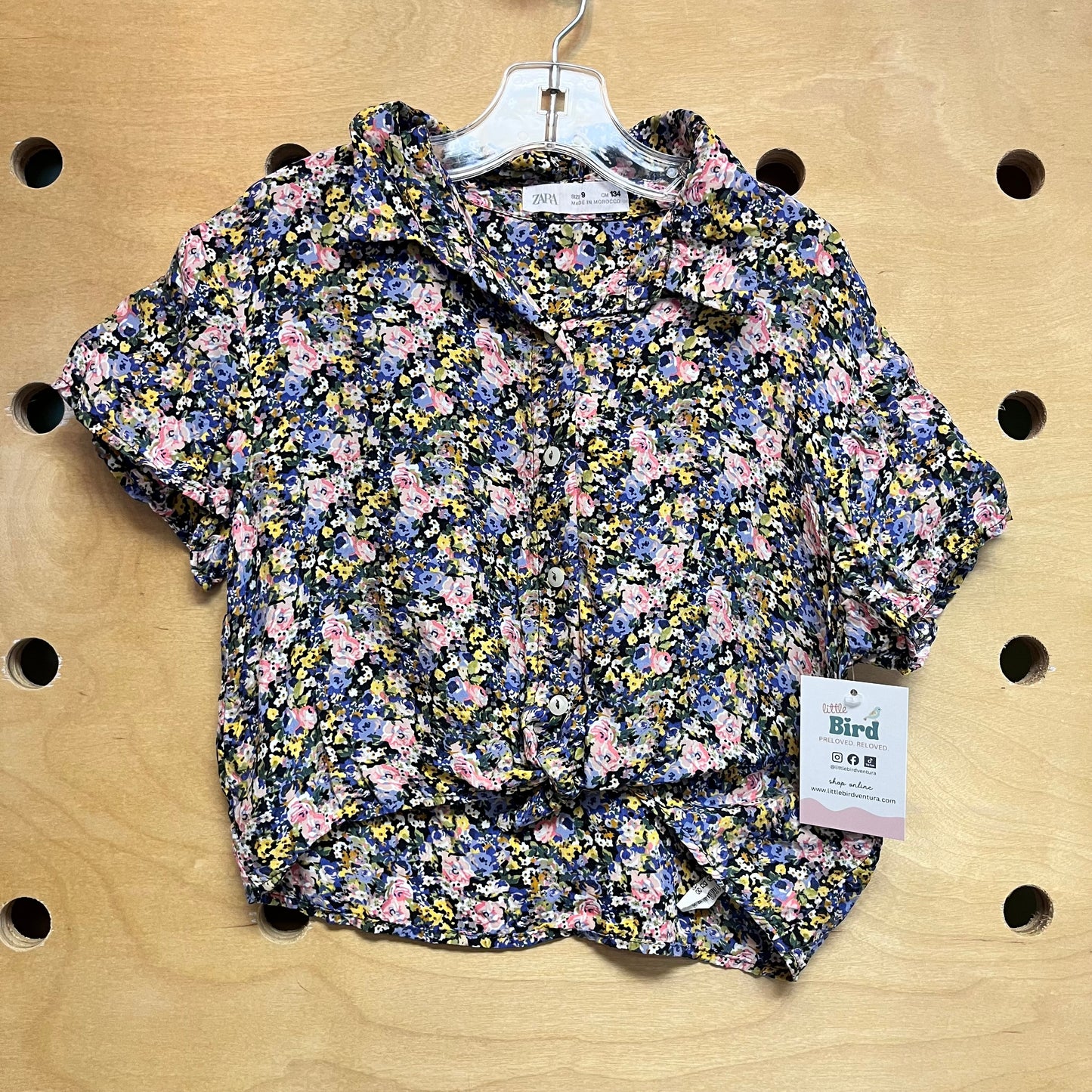 Floral Button/Knotted Bamboo Top