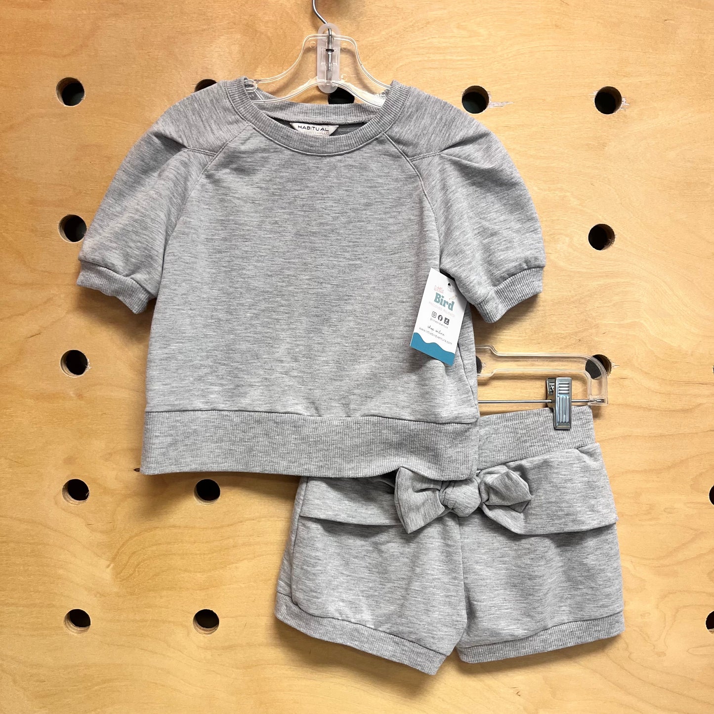 Heather Grey Outfit